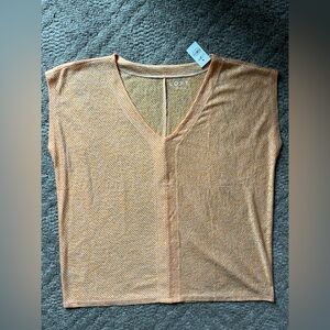 LOFT NWT V-Neck Top